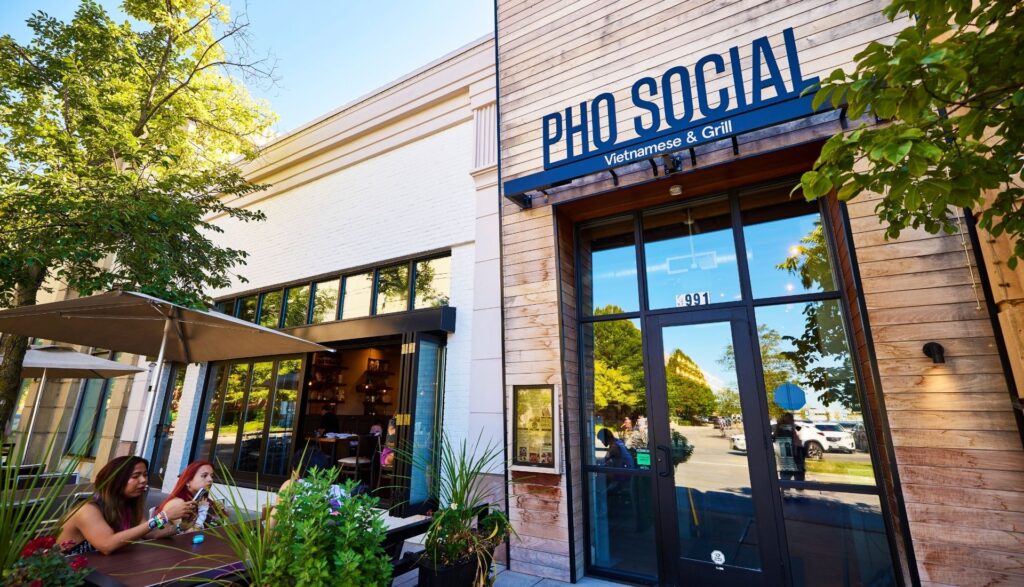Pho Social at Easton Town Center