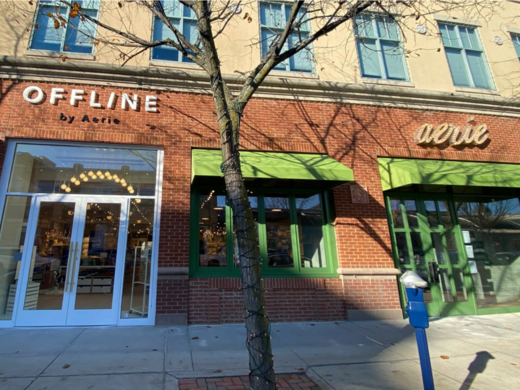 Offline and Aerie storefront
