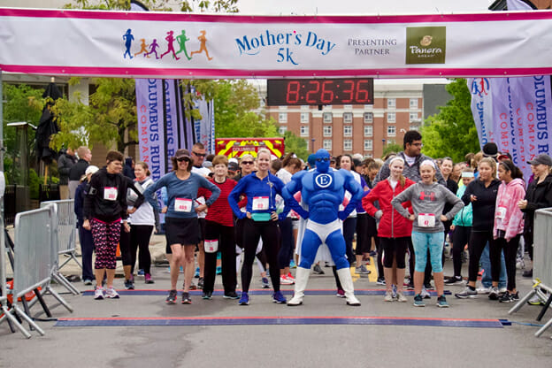 Walkers lined up and ready to run/walk during the Mother's Day 5k at Easton.